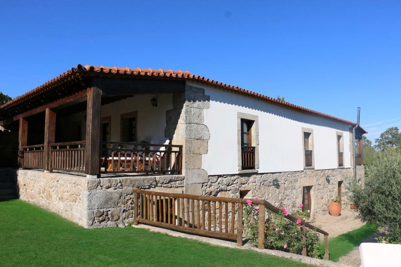 Casa Dona Urraca Hotell Vilarinho da Castanheira Eksteriør bilde