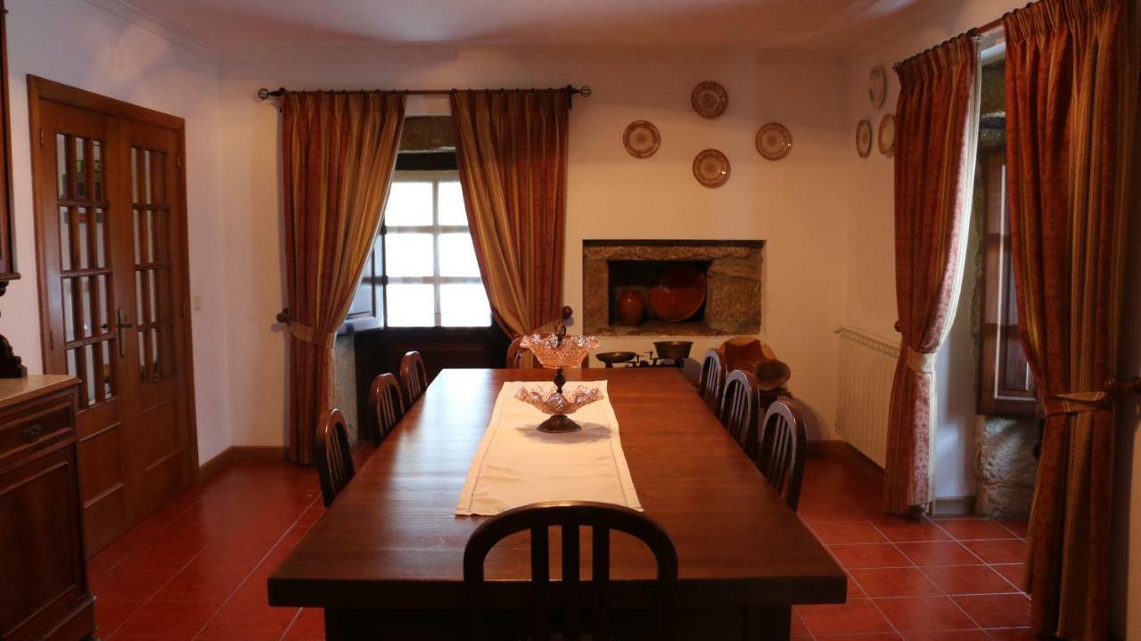Casa Dona Urraca Hotell Vilarinho da Castanheira Eksteriør bilde
